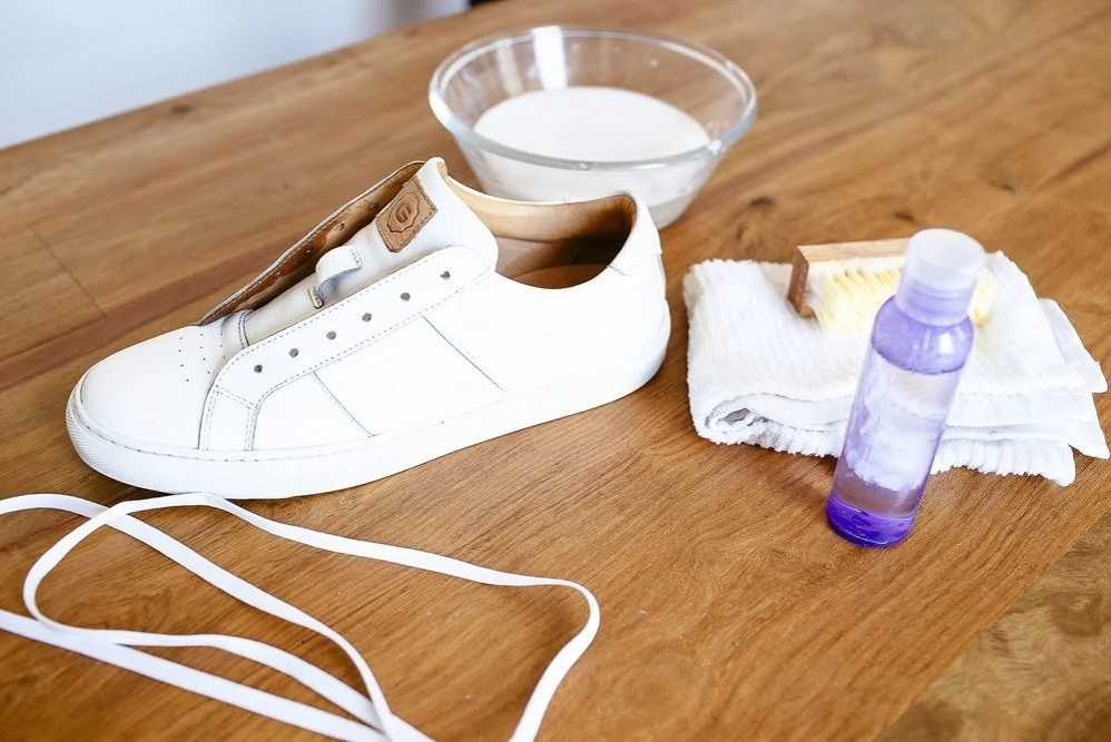 Как почистить кроссовки белые в домашних условиях – проверенные советы