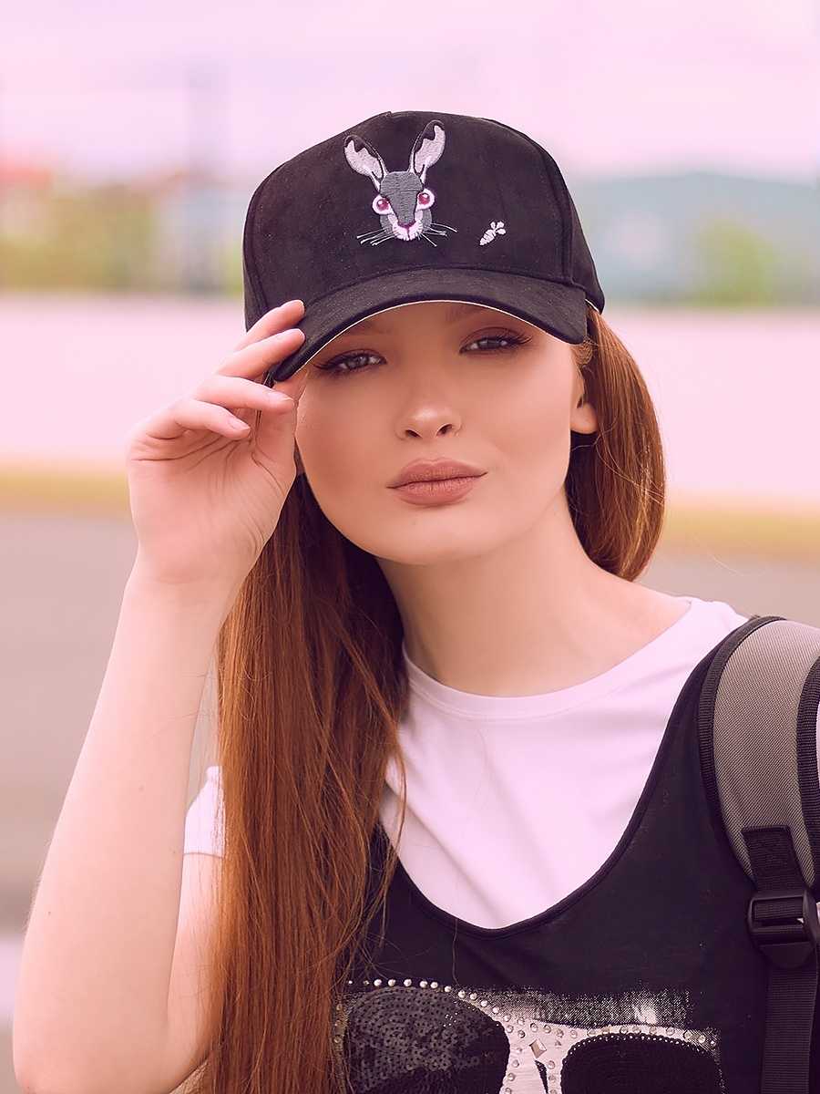 Женские кепки на лето: стильные модели и с чем носить головные уборы
