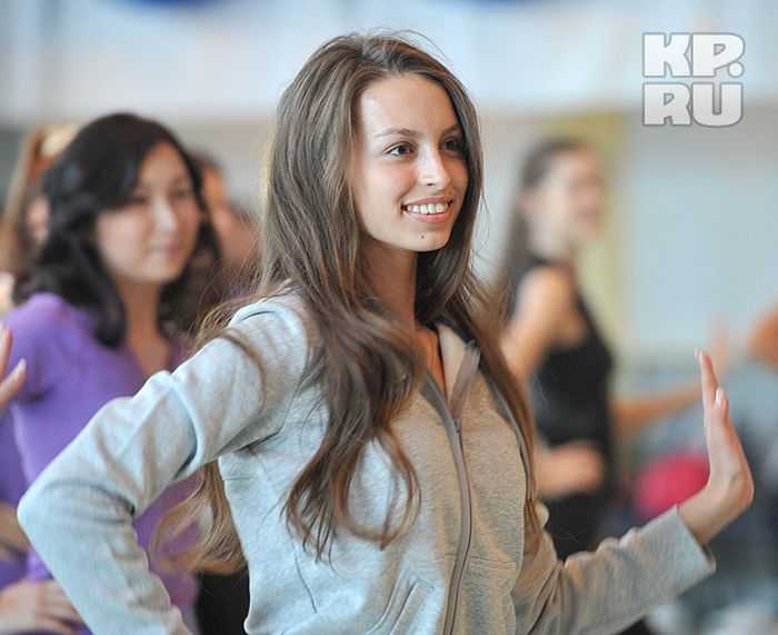 Победительницы международного конкурса красоты miss sapphire world поделились впечатлениями с colady