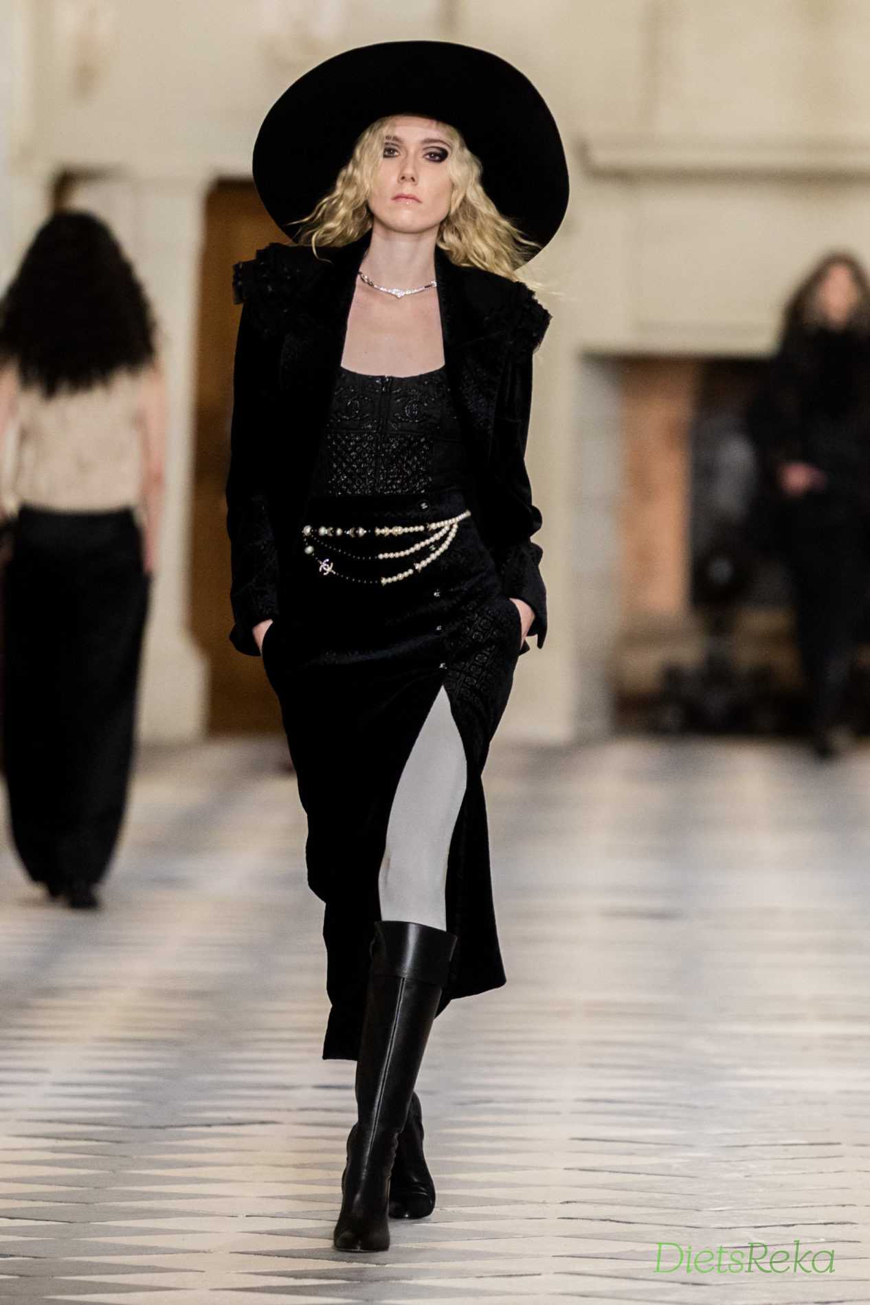 Мода осень от chanel