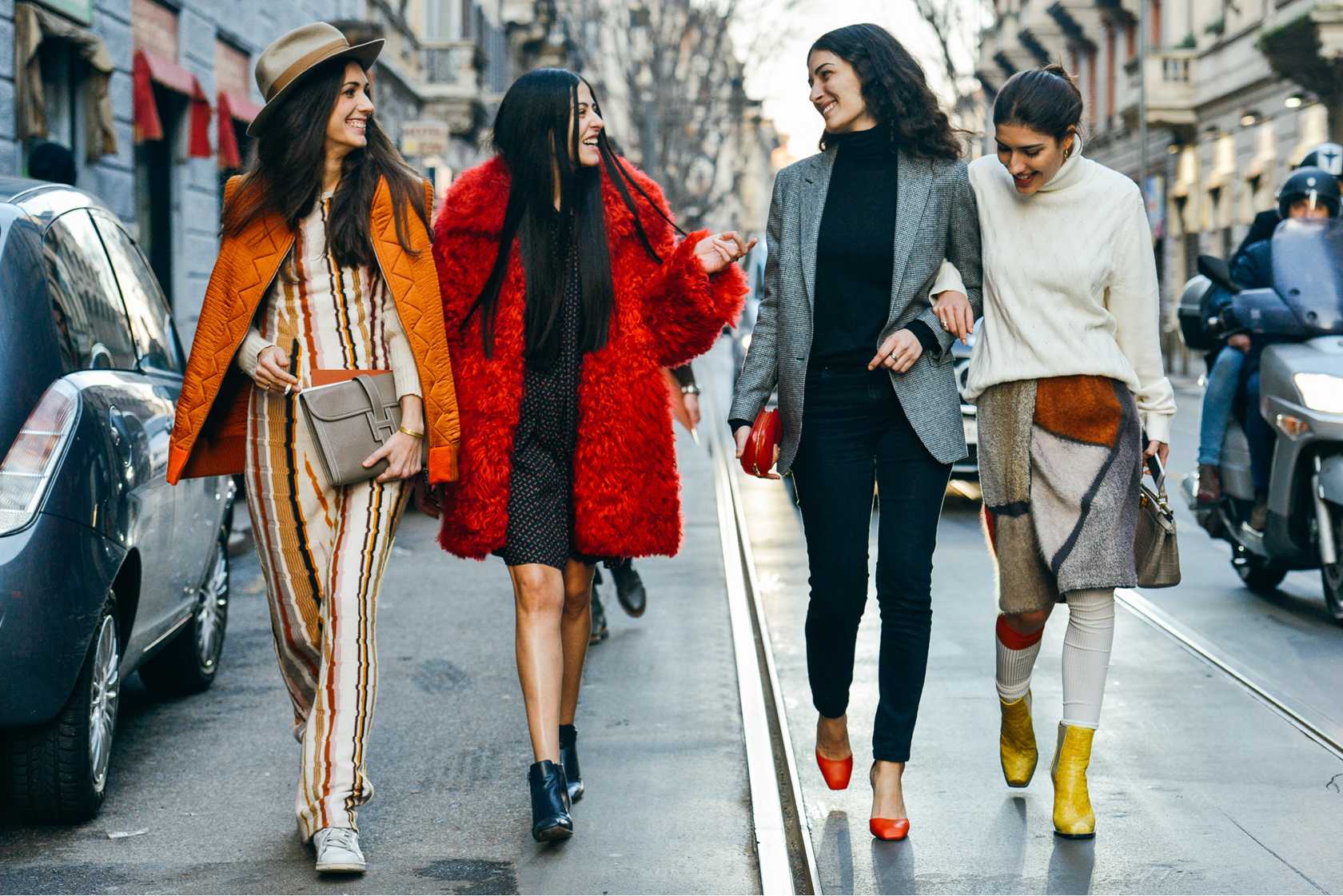 Скромная мода Modest fashion не лишает женщину очарования и соблазнительности и тем более не лишает комфорта Даже, наоборот, девушка в одежде в стиле Modest fashion может быть более привлекательной