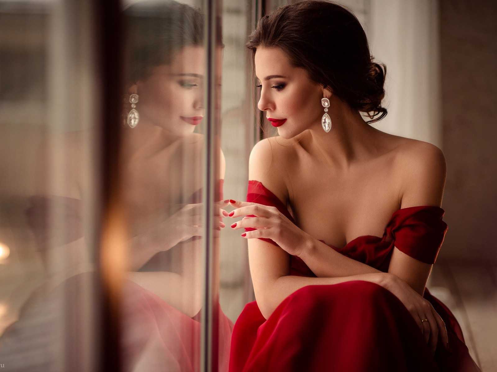 New carolina herrera wedding dresses, plus past collections