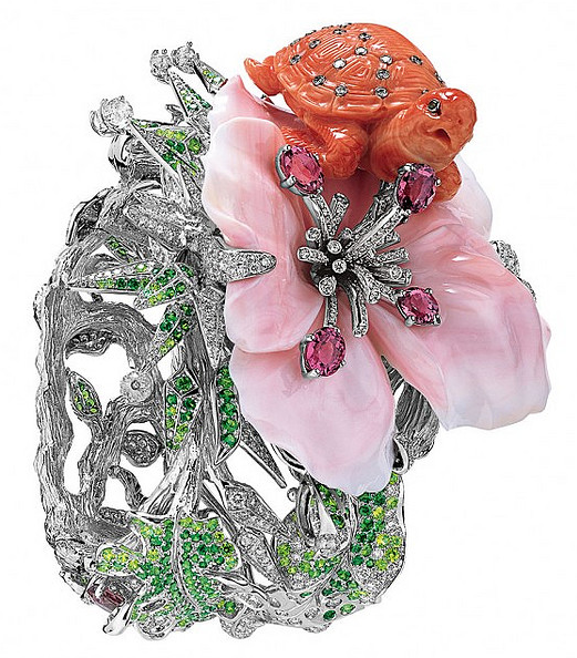 Диор журнал. style notes: империя роскоши. 70 лет дому dior